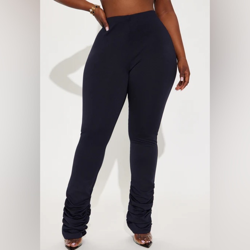 Love Galore Stacked Leggings NEW 🏷️